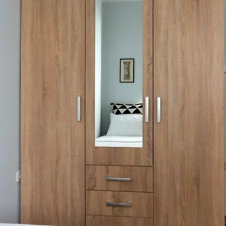 Attica Blue Apartment *